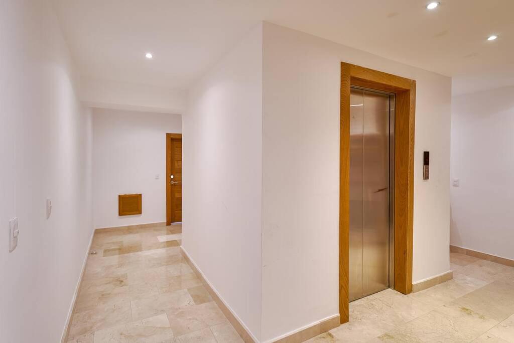 Escape Apartment, Balcony, Pool, Gym & Spa In La Julia Santo Domingo Exterior photo
